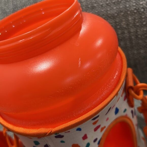 Like new Hydrojug water bottle - orange with carrying sleeve and straw - Picture 5 of 7